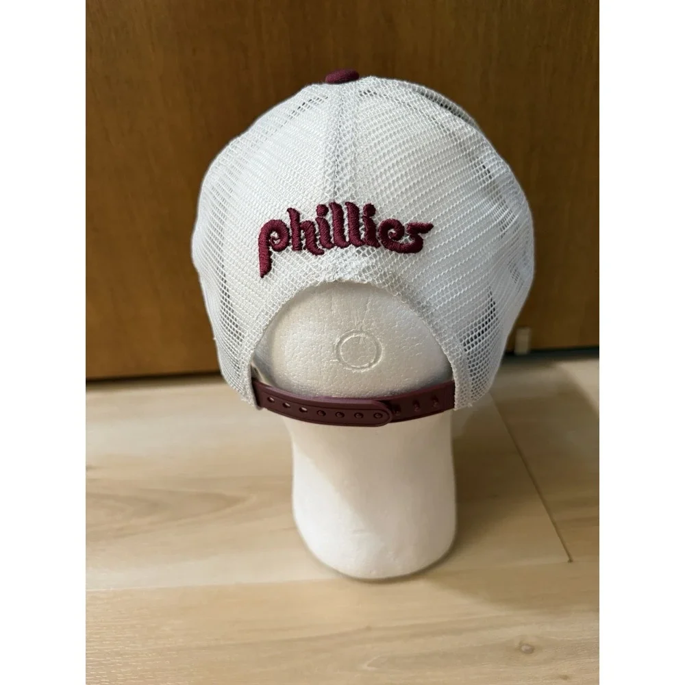 Philadelphia Phillies Hat Cap SnapBack Mens Burgundy White MLB Trucker Nike M/L